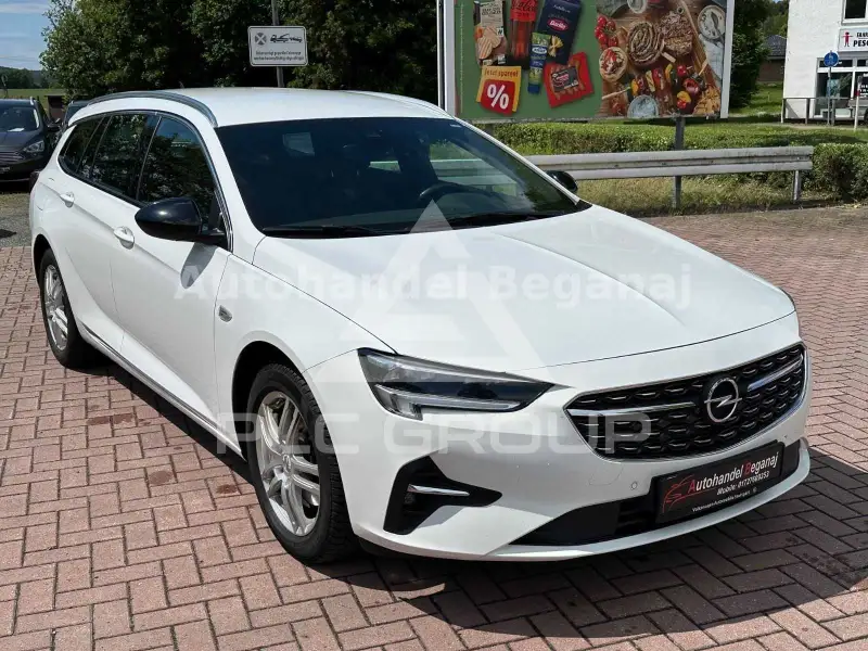 2022 Opel Insignia