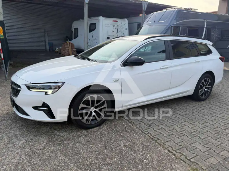 2022 Opel Insignia