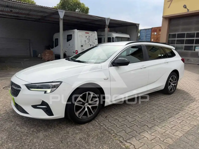 2022 Opel Insignia