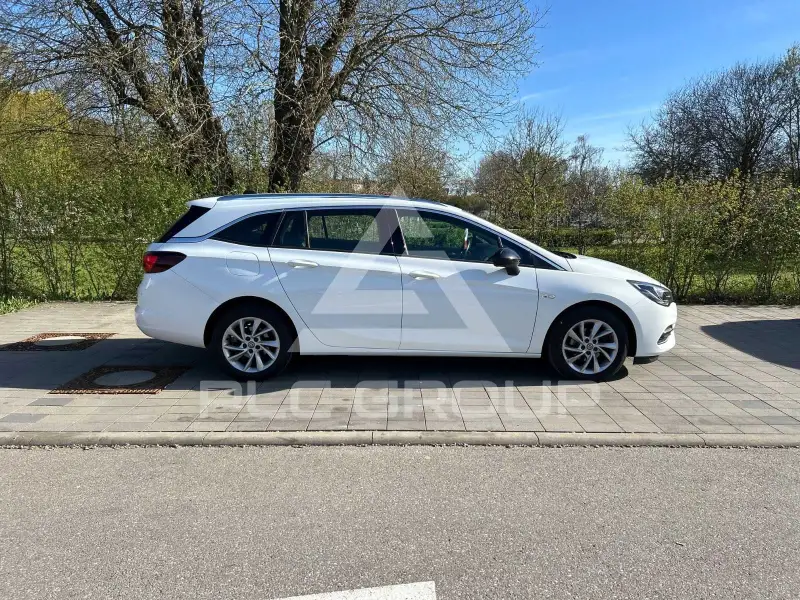 2022 Opel Astra