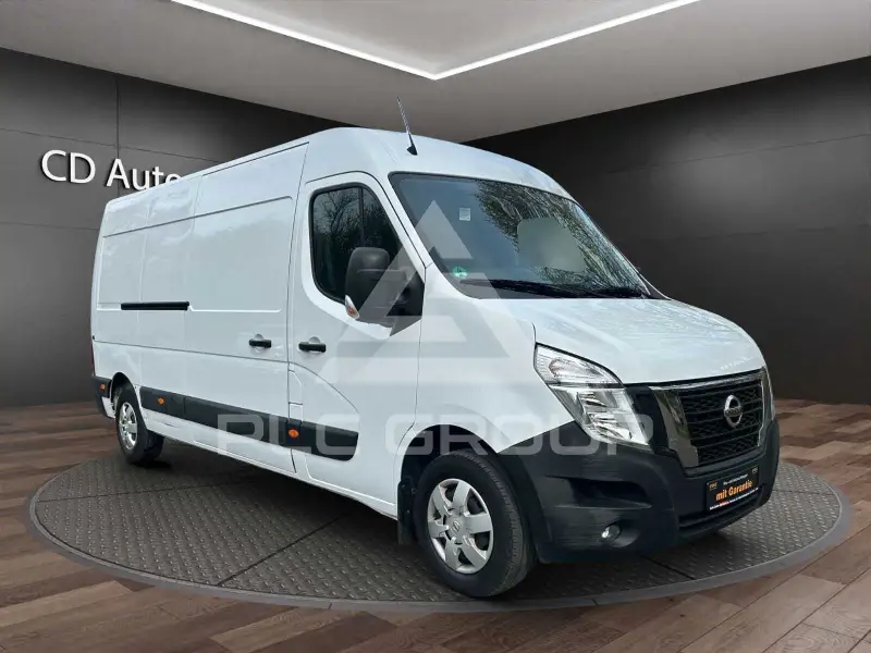 2023 Nissan Interstar