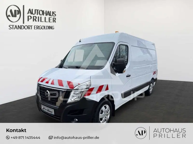 2023 Nissan Interstar