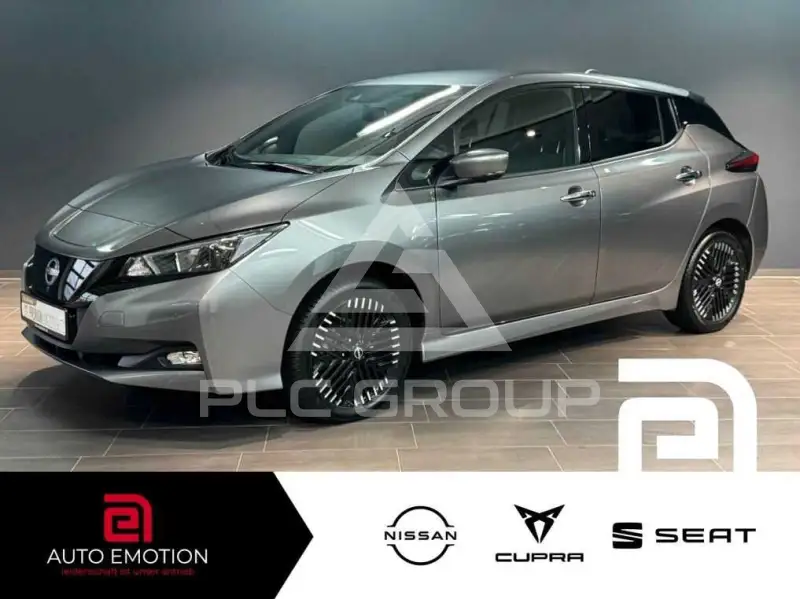 2023 Nissan LEAF