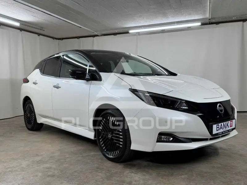 2023 Nissan LEAF