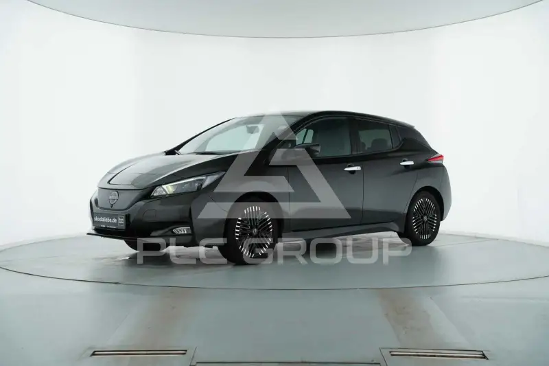 2023 Nissan LEAF