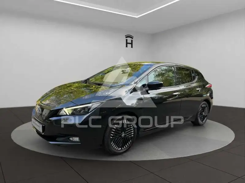 2023 Nissan LEAF