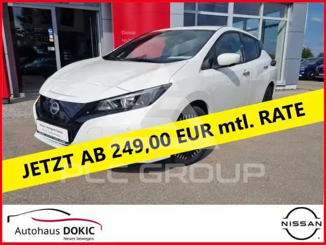2023 Nissan LEAF