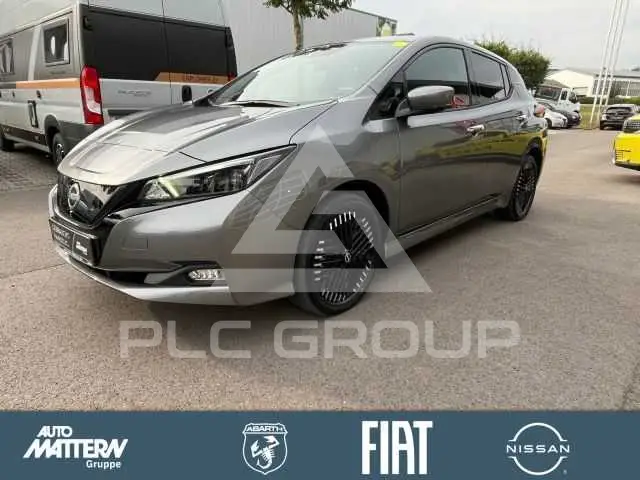 2023 Nissan LEAF