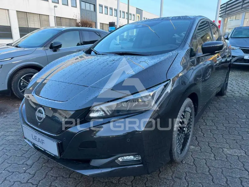 2023 Nissan LEAF