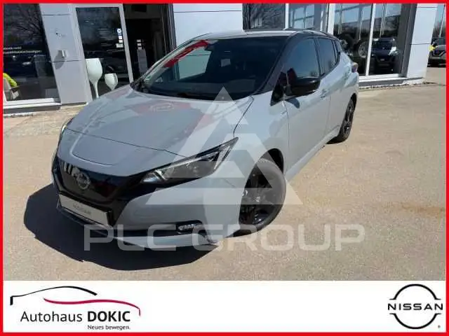 2023 Nissan LEAF