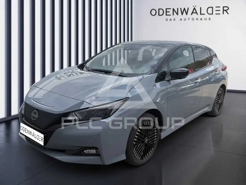 2023 Nissan LEAF