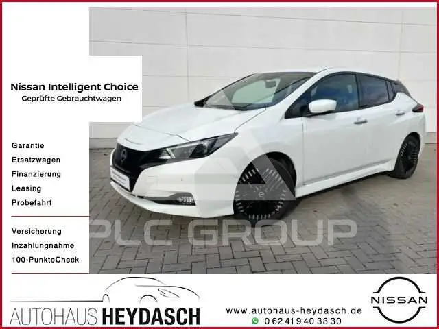 2023 Nissan LEAF