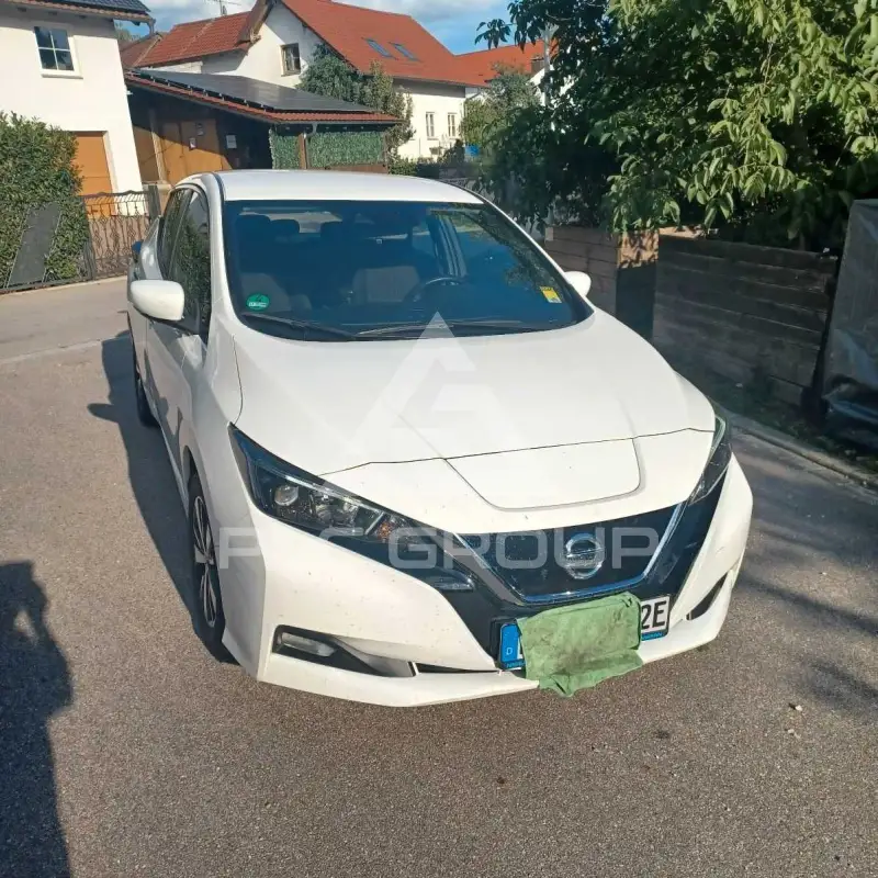 2022 Nissan LEAF