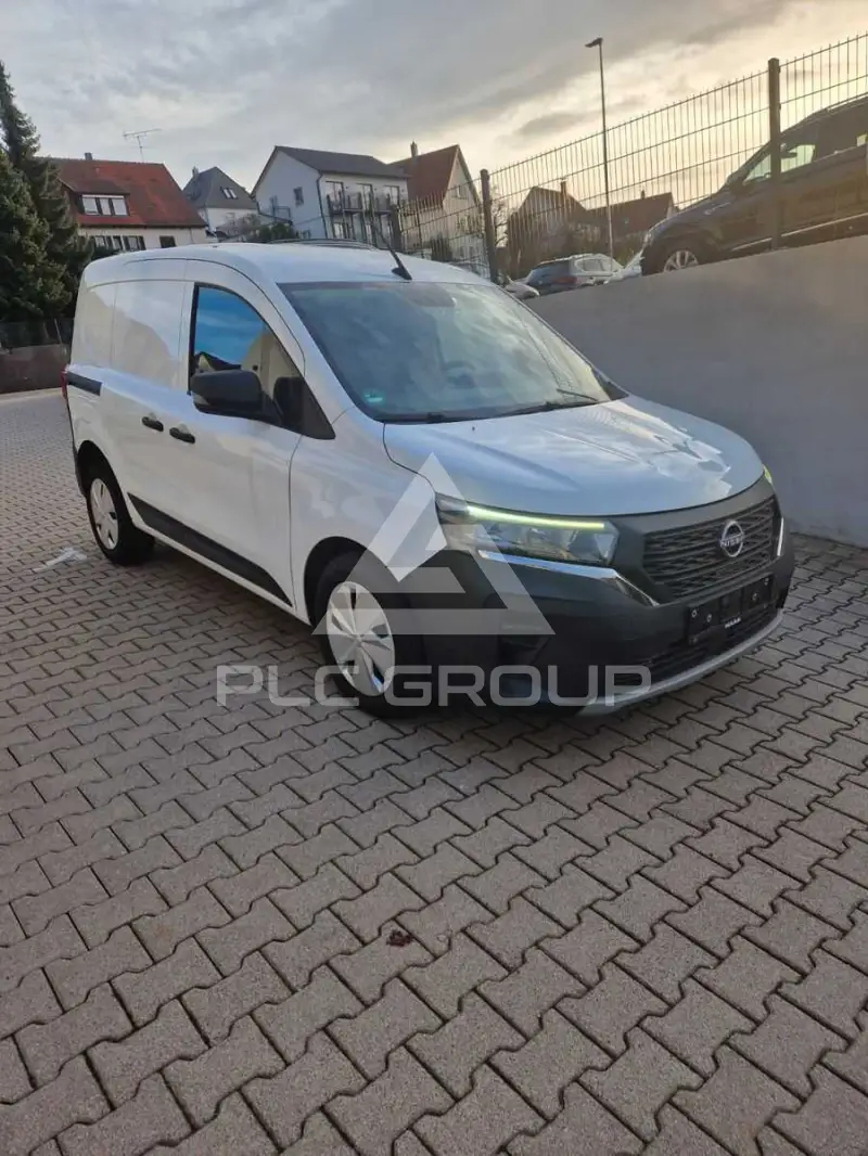 2023 Nissan TOWNSTAR