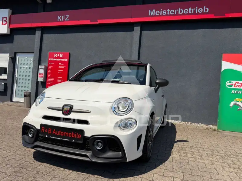 2023 Abarth 500