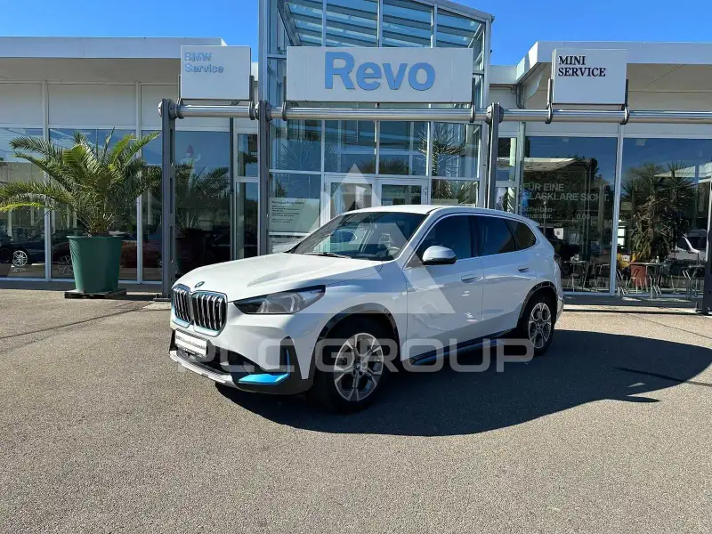 2023 BMW iX