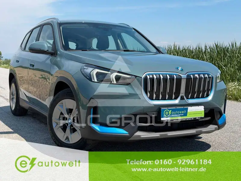 2023 BMW iX