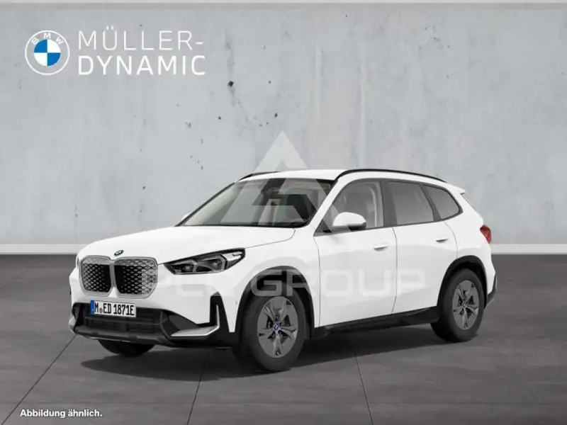 2023 BMW iX