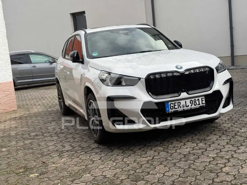 2023 BMW iX