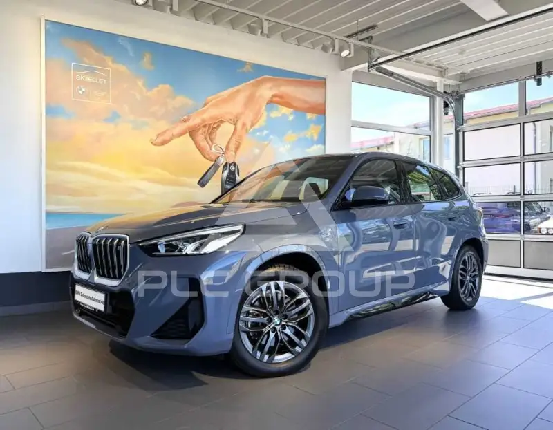 2023 BMW iX