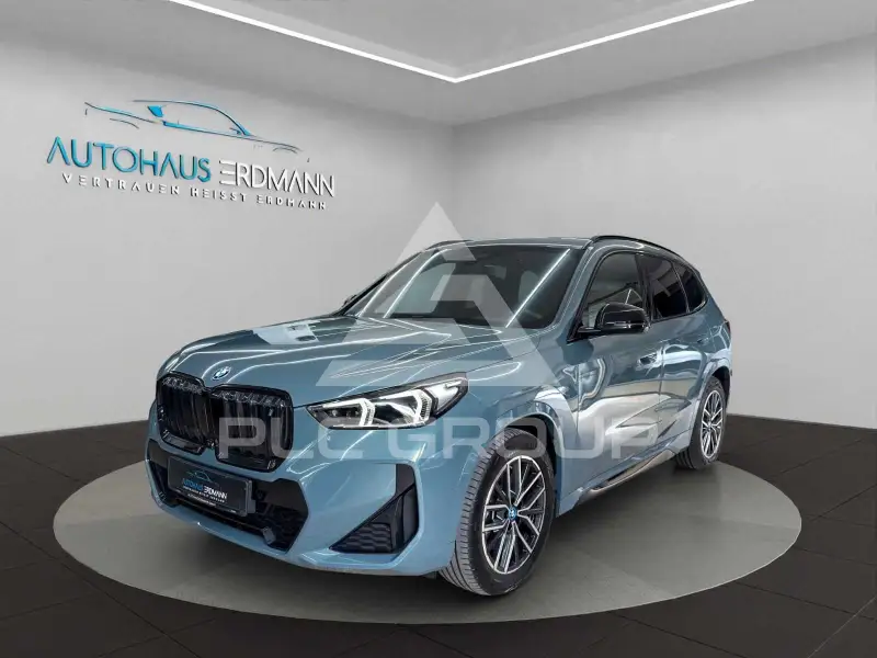 2023 BMW iX