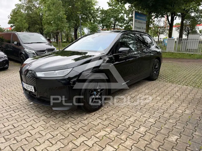 2023 BMW iX