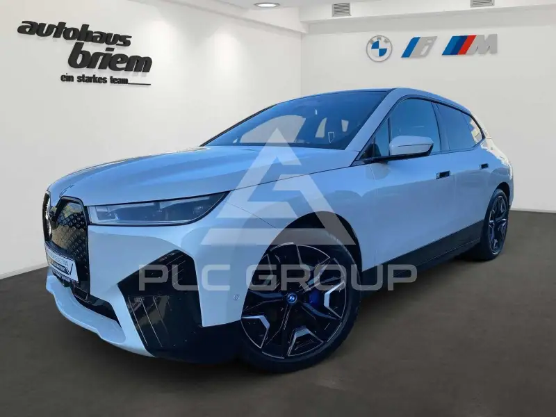 2023 BMW iX