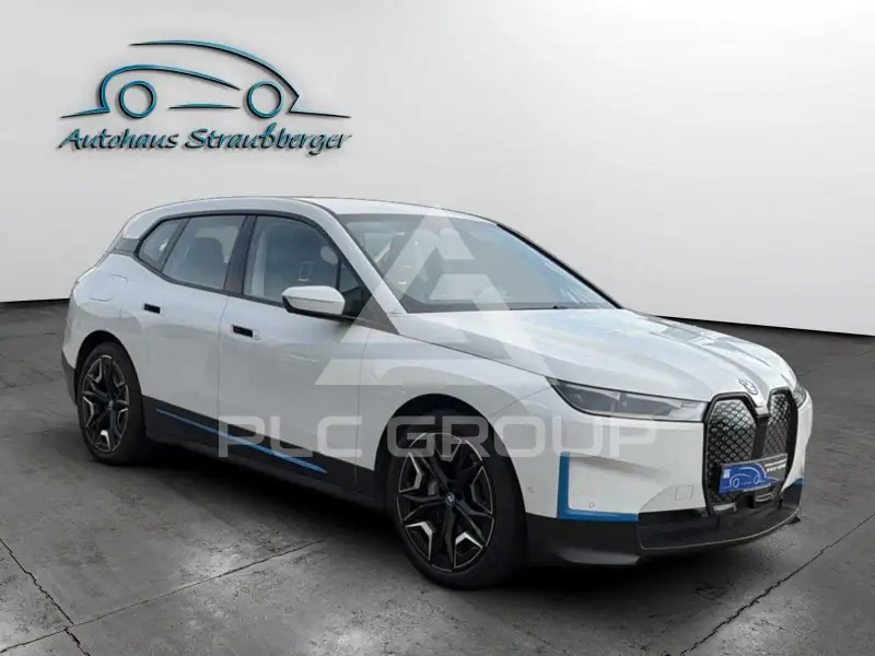 2023 BMW iX