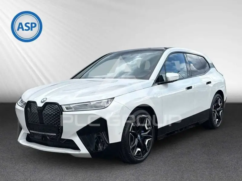 2023 BMW iX