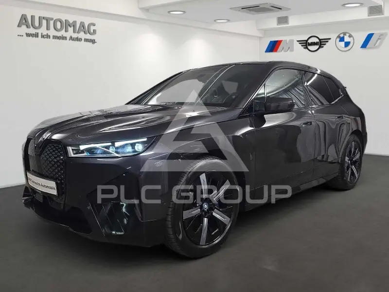 2023 BMW iX