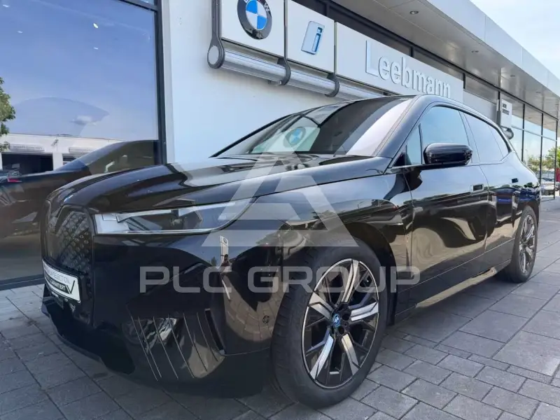 2023 BMW iX