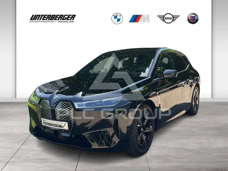 2023 BMW iX