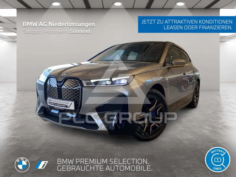 2023 BMW iX