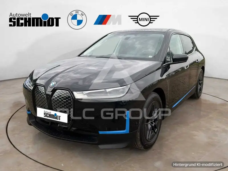 2023 BMW iX
