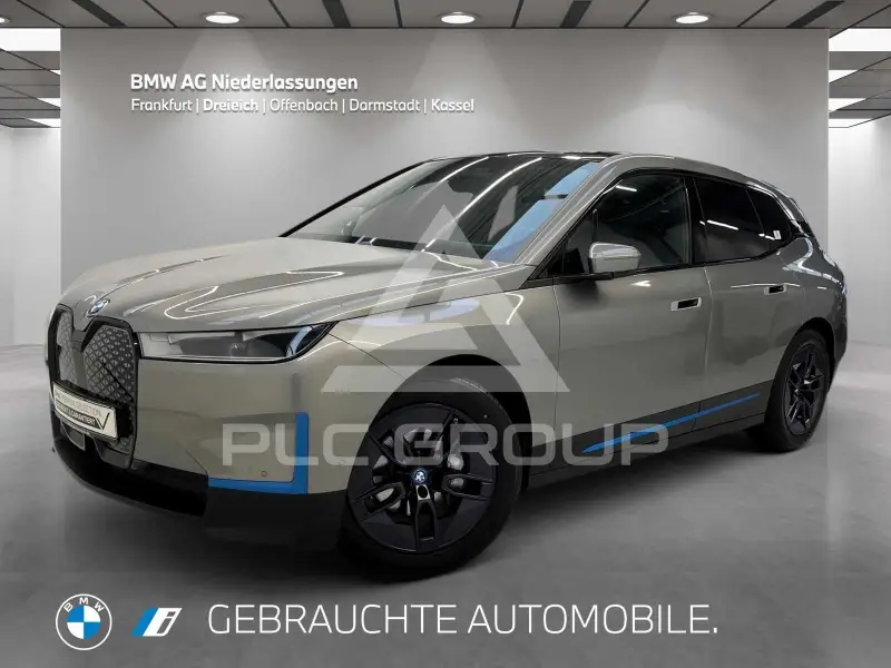 2023 BMW iX