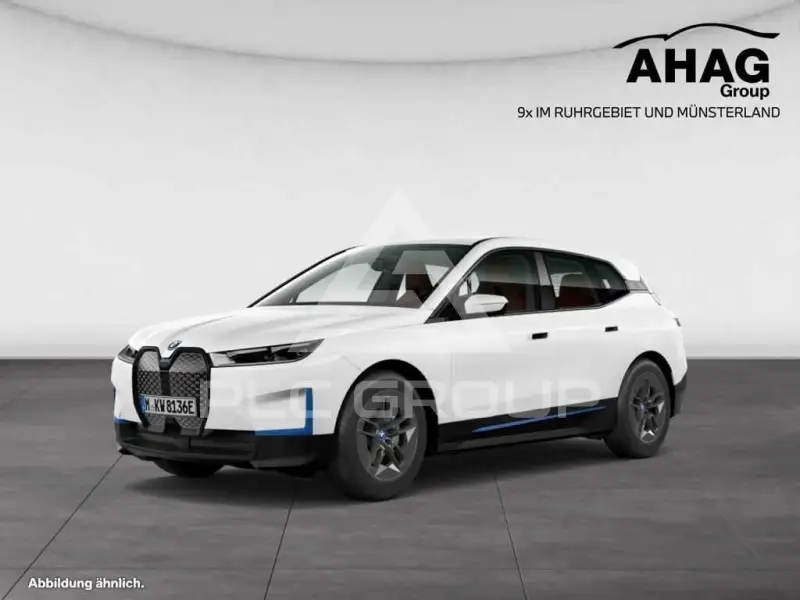 2023 BMW iX