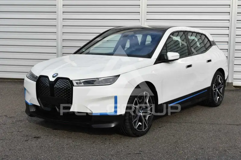 2023 BMW iX