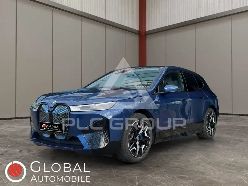 2023 BMW iX