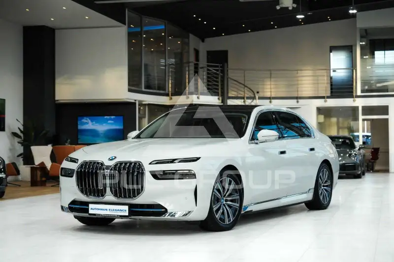 2023 BMW I7