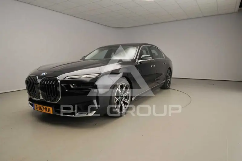 2023 BMW I7