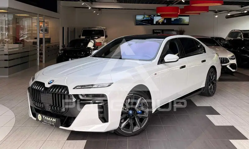 2023 BMW I7