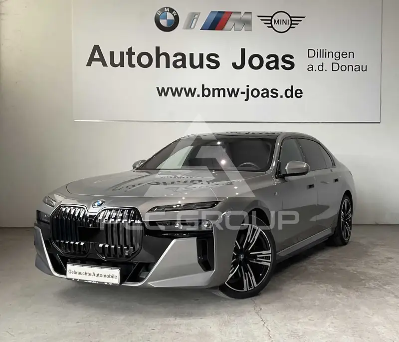 2023 BMW I7