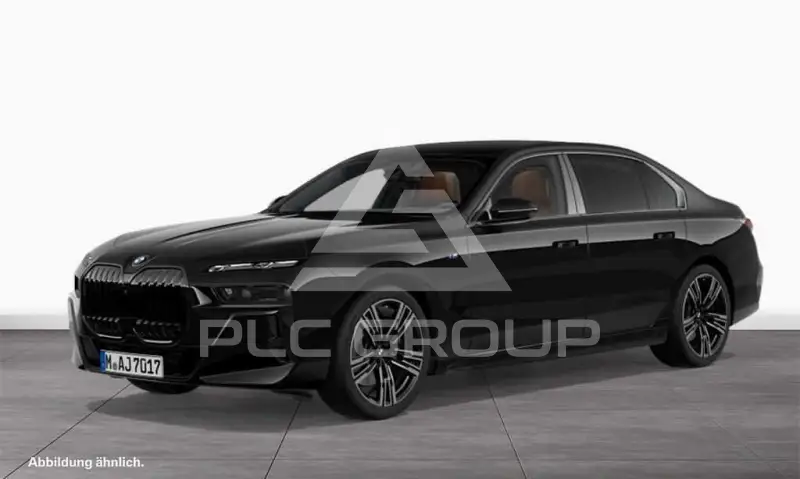2023 BMW 740