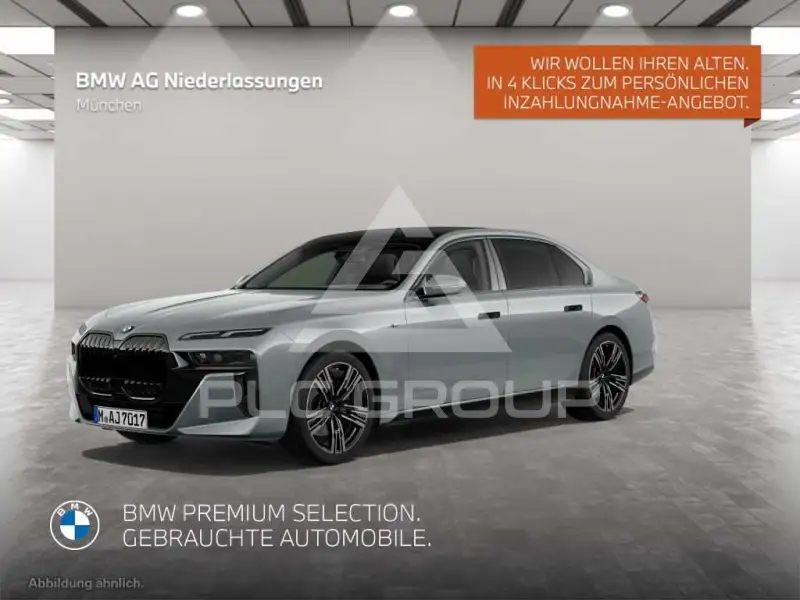 2023 BMW 740