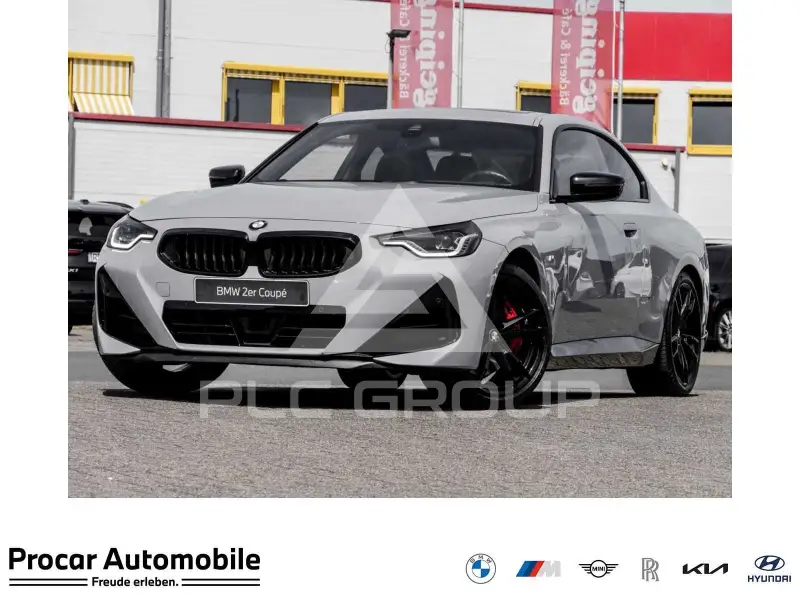 2023 BMW 230