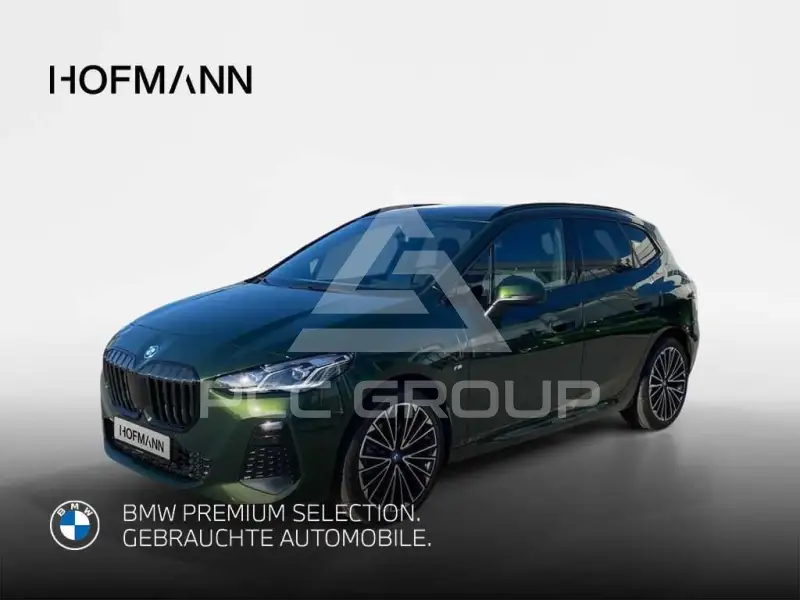 2023 BMW 230