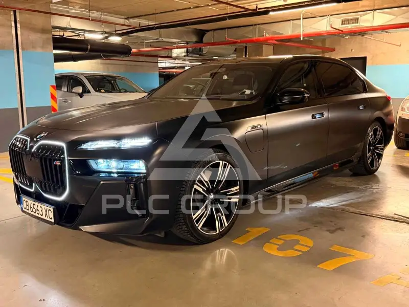 2023 BMW 760