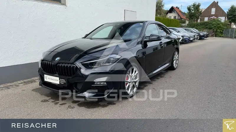 2023 BMW 220