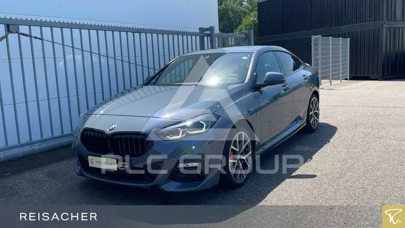 2023 BMW 220