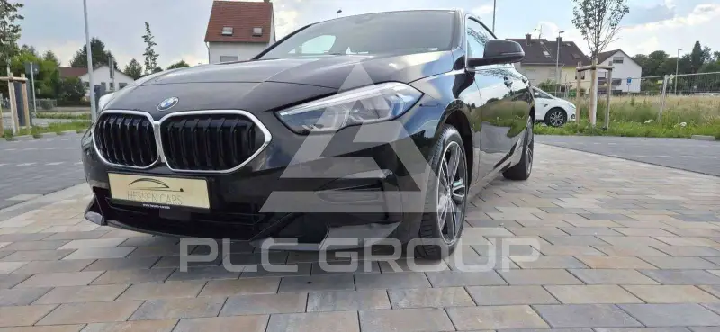 2023 BMW 220